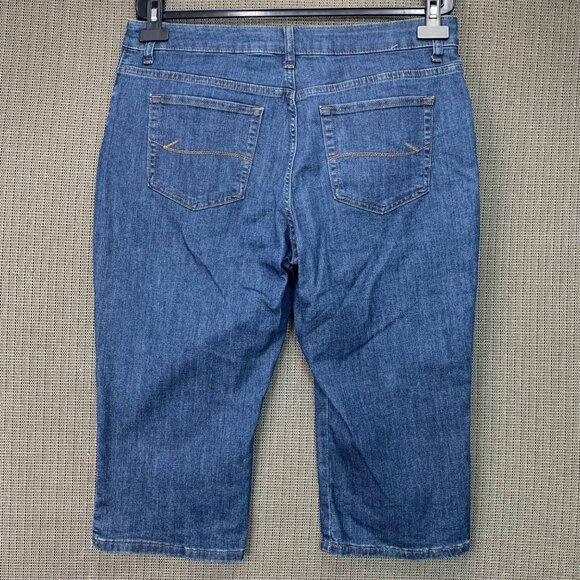 Lee Womens Size 18M Blue Relaxed Fit Denim Bermuda Shorts Mid Rise - Picture 2 of 10